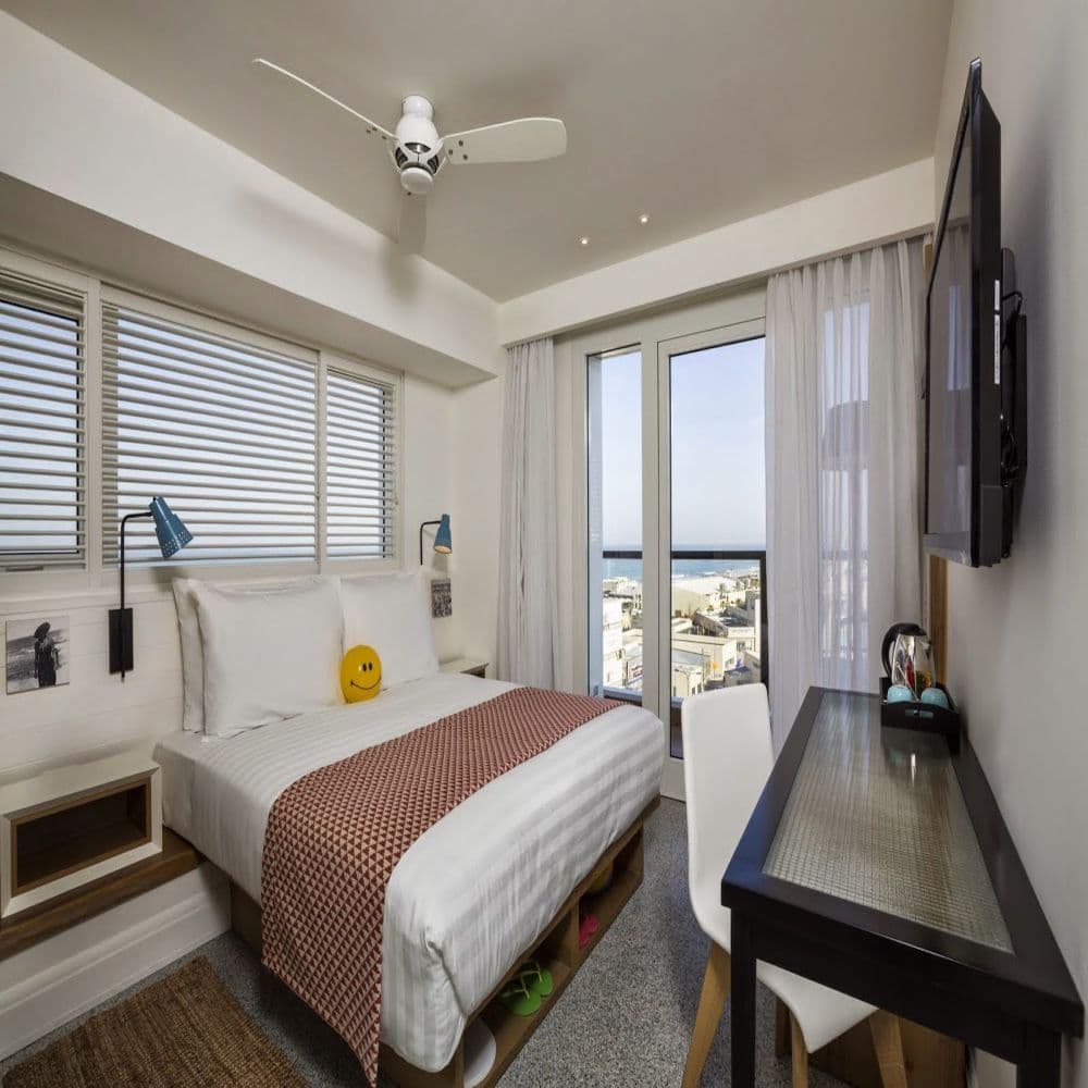 YAM HOTEL, TEL AVIV